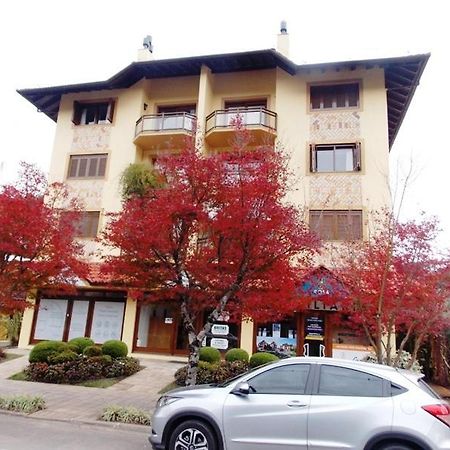 Appartement Apartamento Ensolarado No Centro De Gramado Extérieur photo