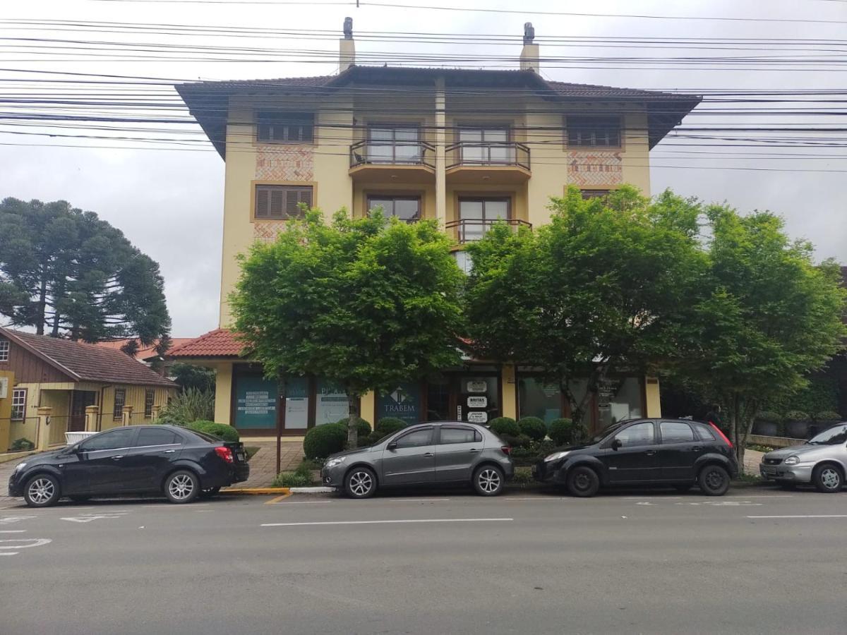 Appartement Apartamento Ensolarado No Centro De Gramado Extérieur photo